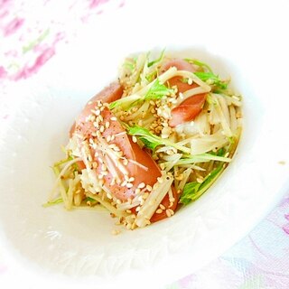 ❤ウィンナーとエノキと水菜のガリバタ醤油炒め❤